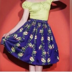 Pinup Couture Venus Flytrap Skirt